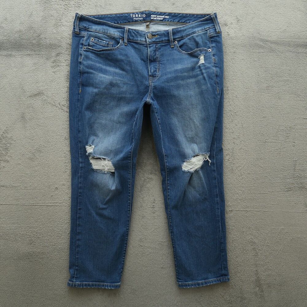 Torrid Jeans Women's Size 16S Blue Mid-Rise Boyfriend Ankle 26" Inseam Destroyed